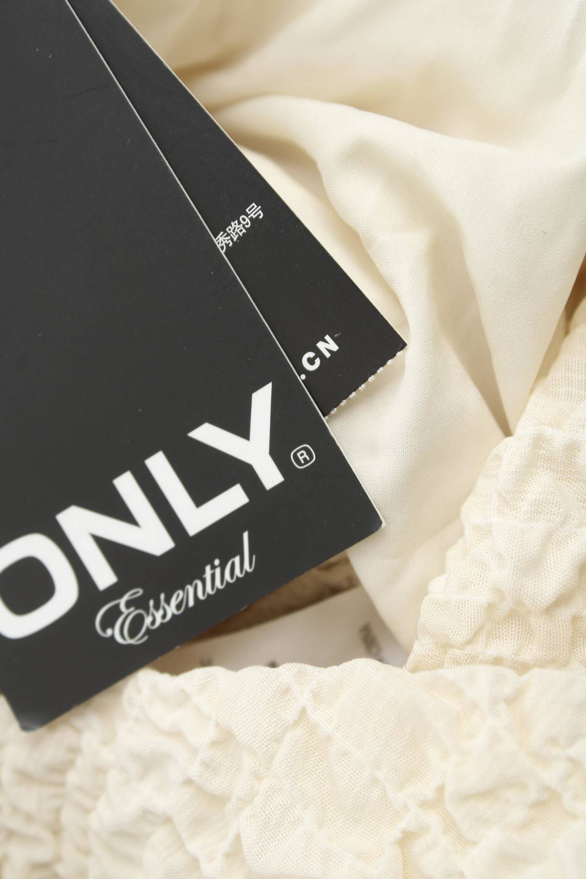 Дамска блуза Only Essential3 - Contour.bg Дамска блуза Only Essential3