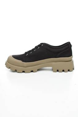 Γυναικεία παπούτσια Steve Madden2 - Contourshop.gr Γυναικεία παπούτσια Steve Madden2