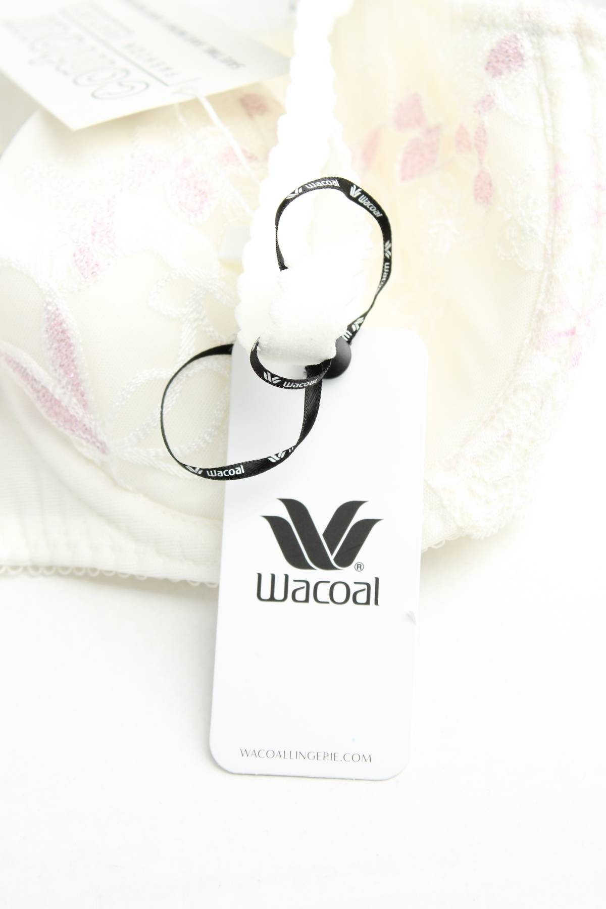 Сутиен Wacoal3