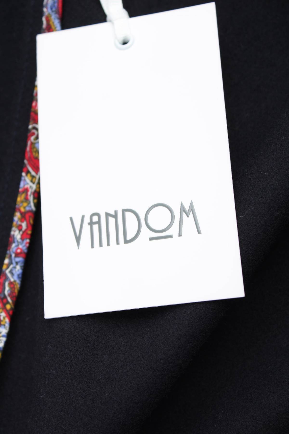 Γυναικείο παλτό Vandom5