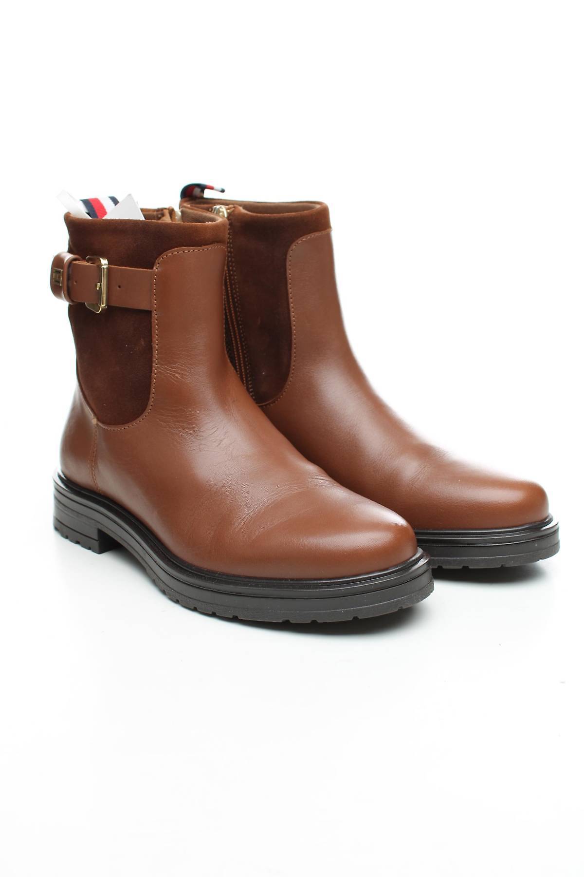 Γυναικεία μποτάκια Tommy Hilfiger3 - Contourshop.gr Γυναικεία μποτάκια Tommy Hilfiger3