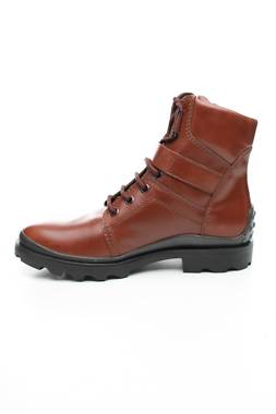 Дамски боти Tod's2