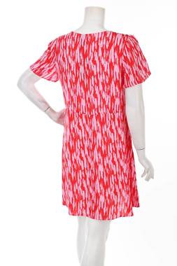 Рокля Vero Moda2