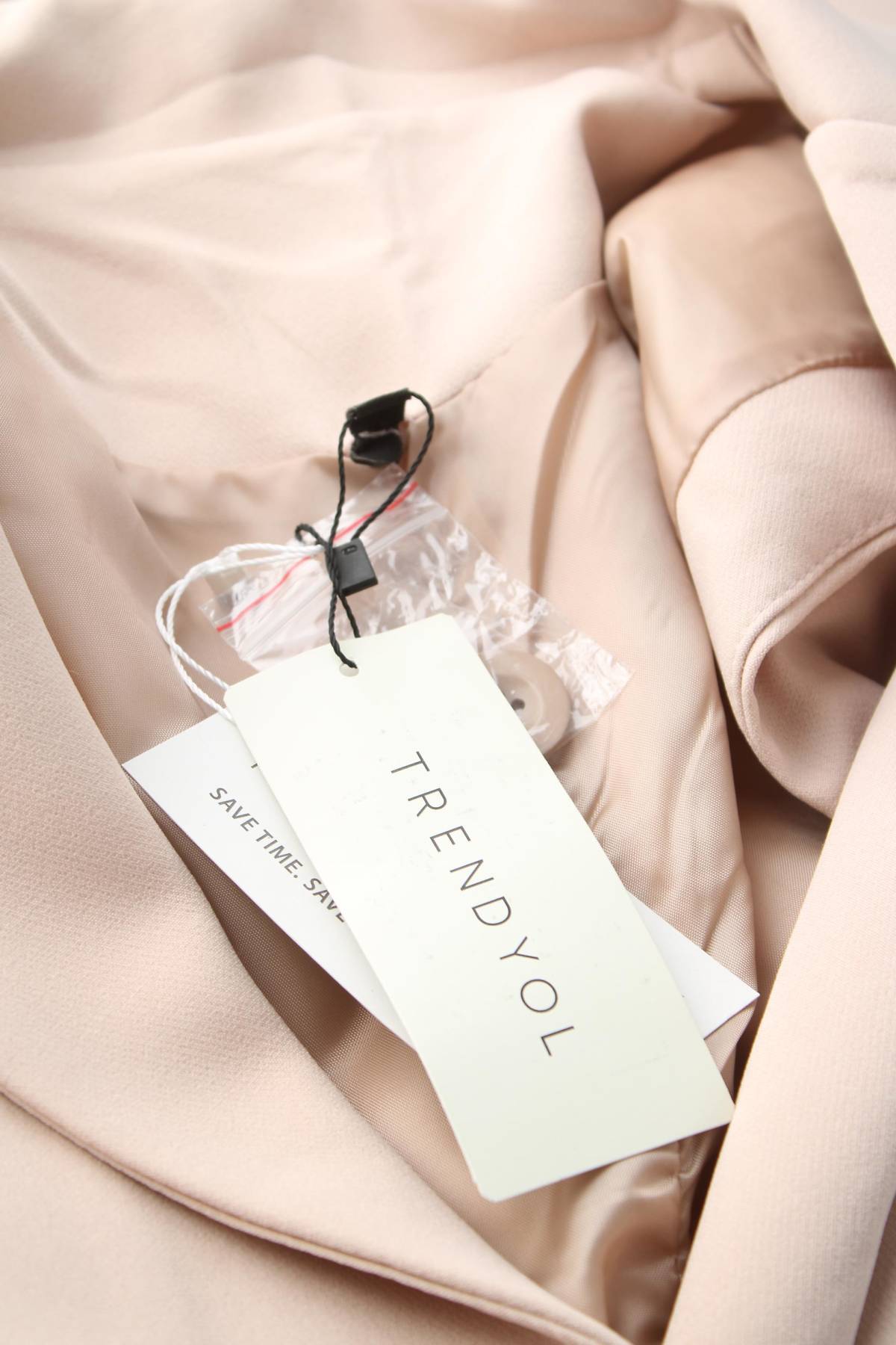 Дамски елек Trendyol3