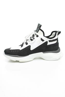 Αθλητικά παπούτσια Steve Madden2 - Contourshop.gr Αθλητικά παπούτσια Steve Madden2