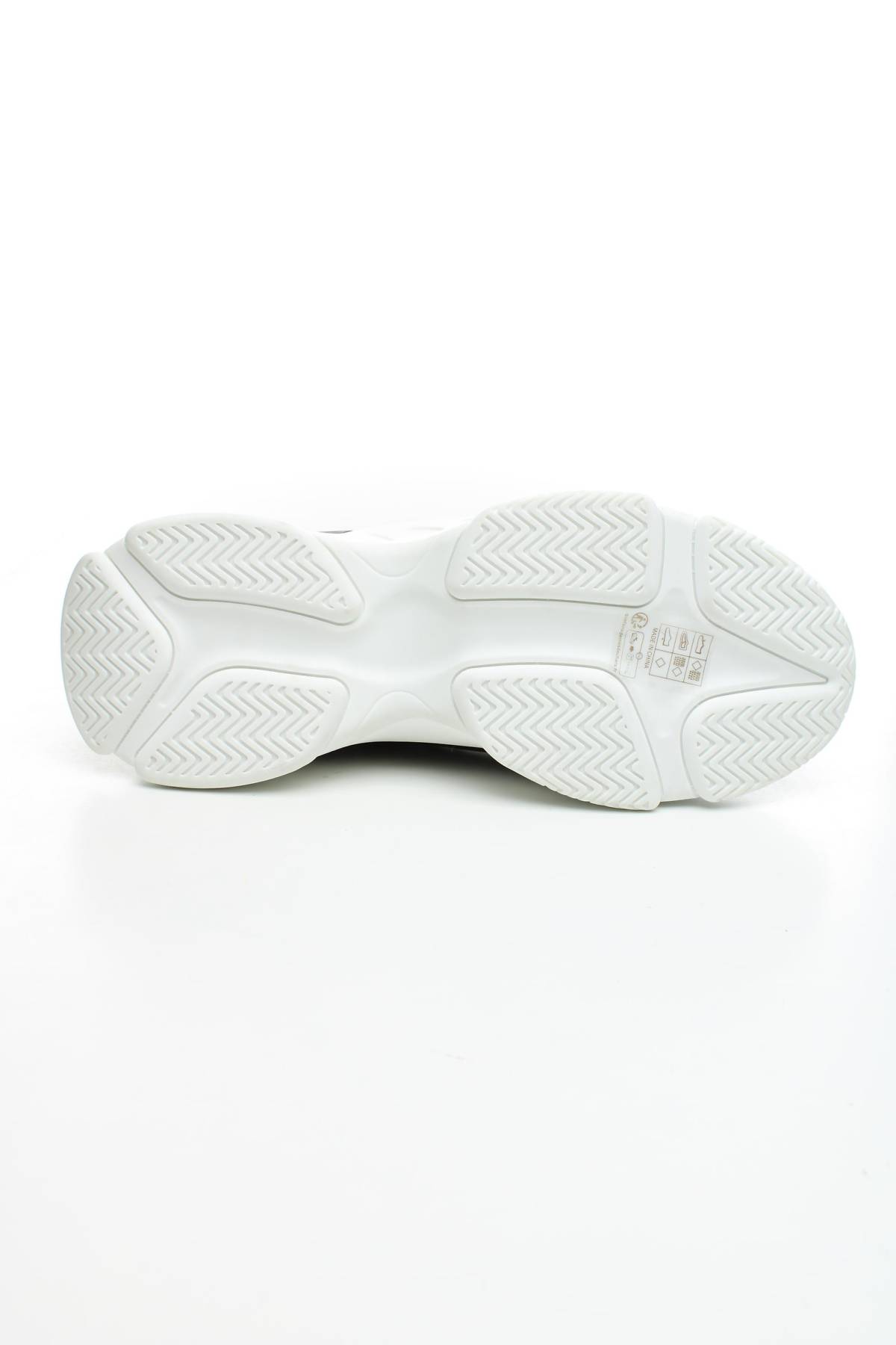 Αθλητικά παπούτσια Steve Madden4 - Contourshop.gr Αθλητικά παπούτσια Steve Madden4