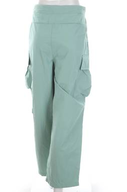 Дамски панталон H&M2 - Contour.bg Дамски панталон H&M2