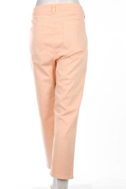 Γυναικεία τζιν Gina Laura2