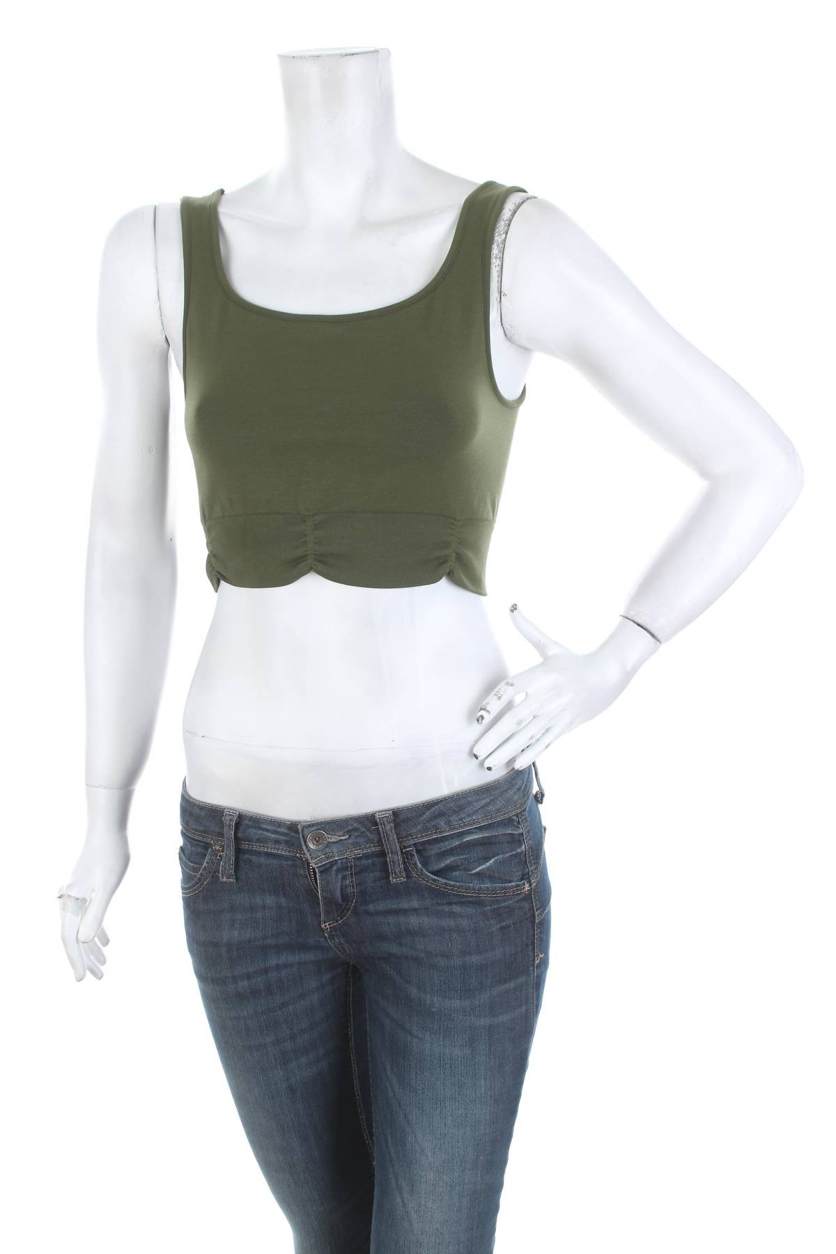 Γυνικείο αθλητικό αμάνικο Chiquelle1