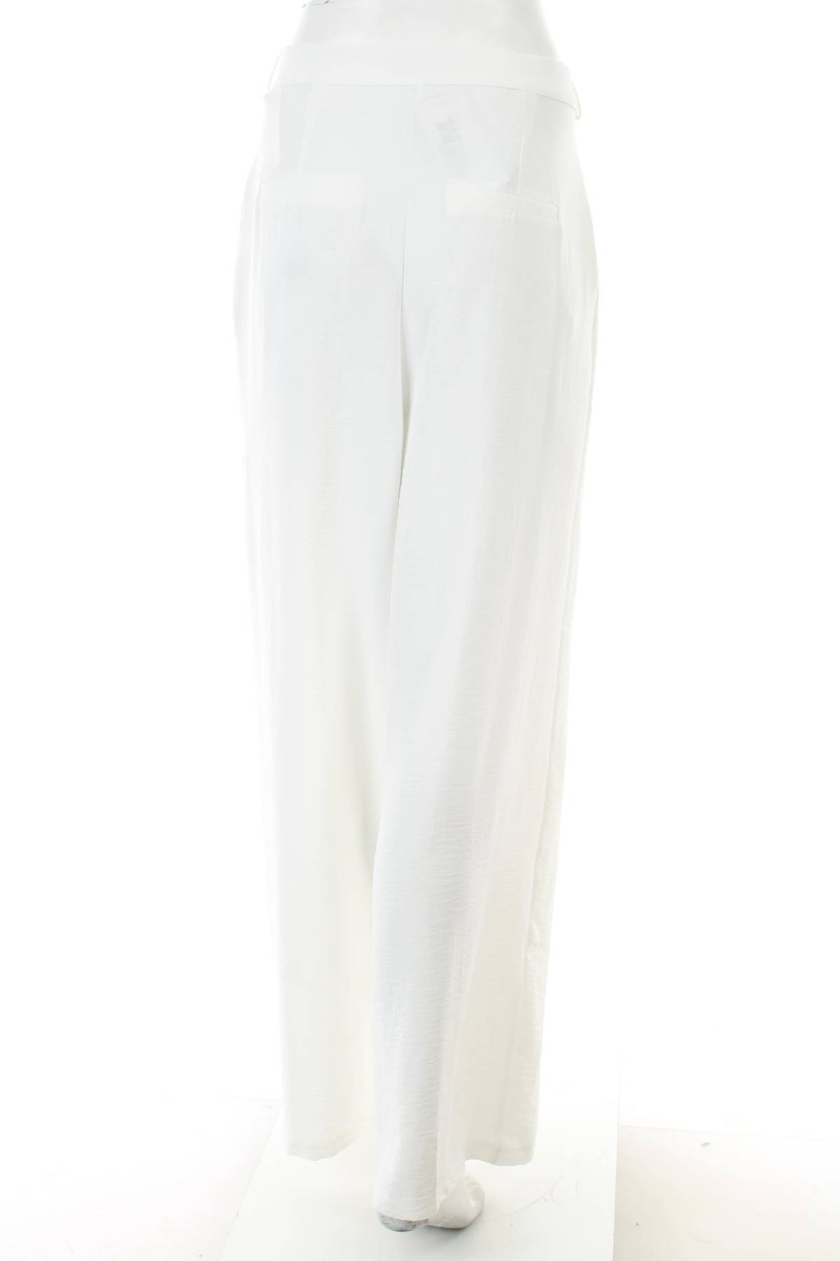 Дамски панталон Chiquelle2