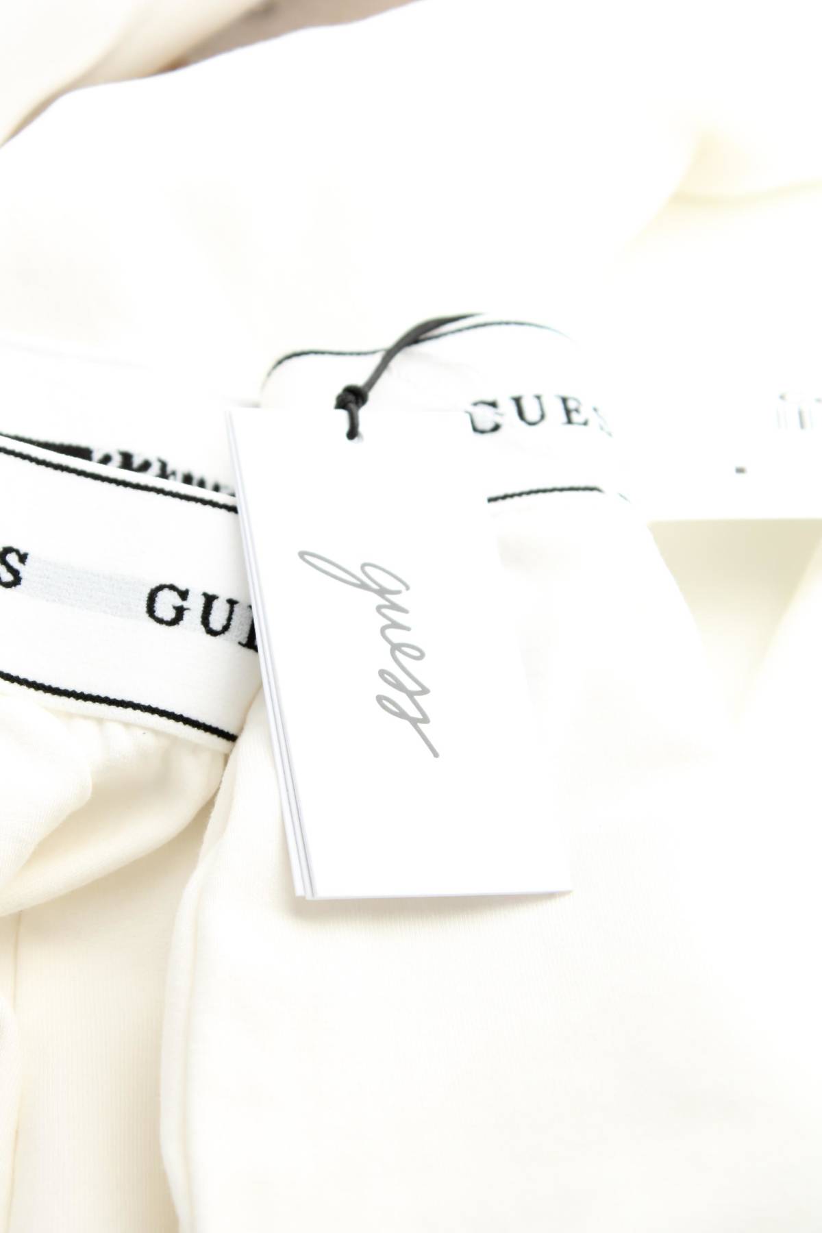 Дамско спортно долнище Guess3 - Contour.bg Дамско спортно долнище Guess3