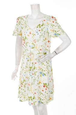 Рокля Vero Moda1