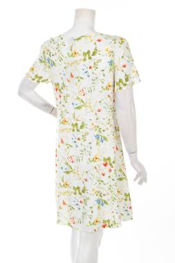 Рокля Vero Moda2