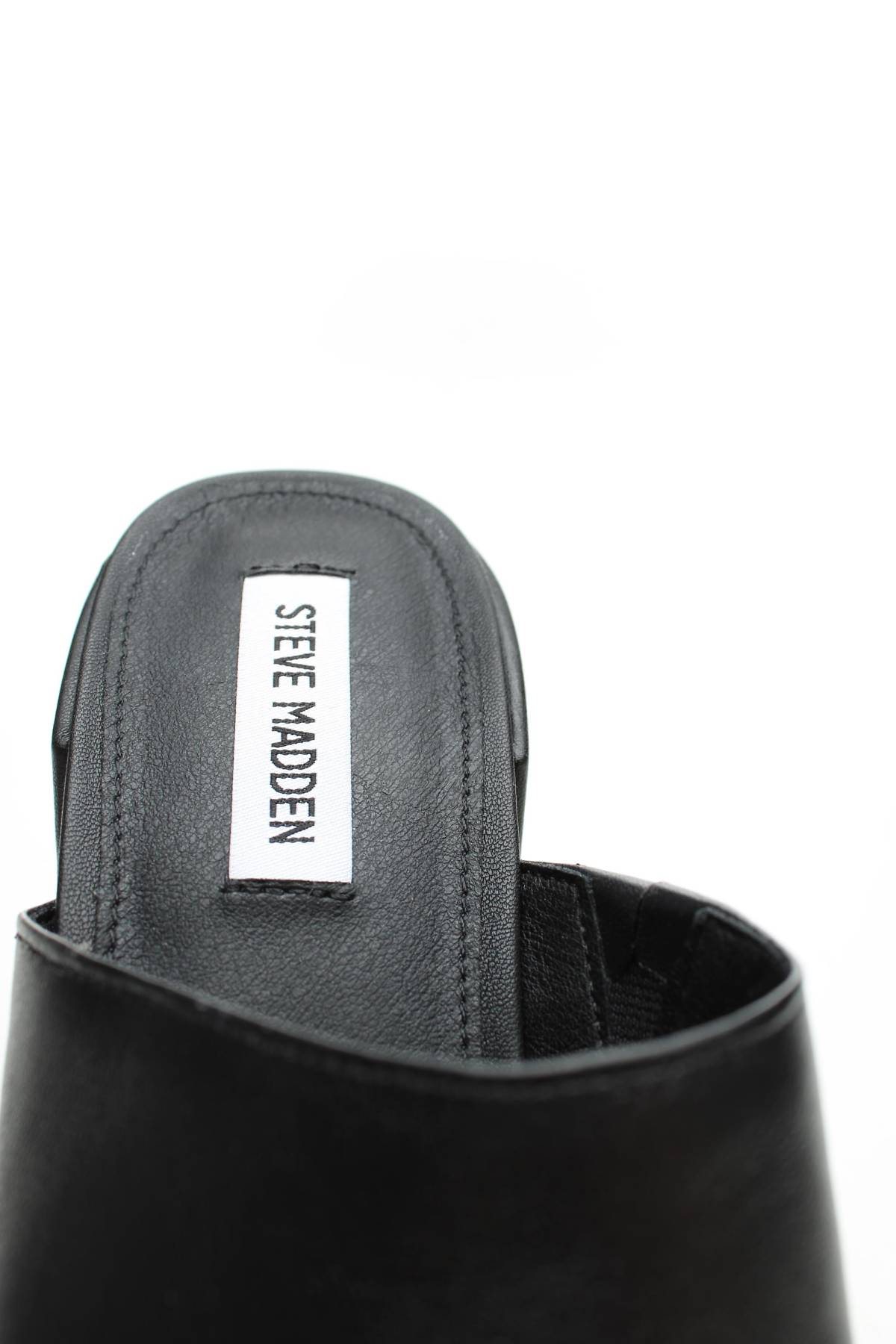Чехли Steve Madden5 - Contour.bg Чехли Steve Madden5