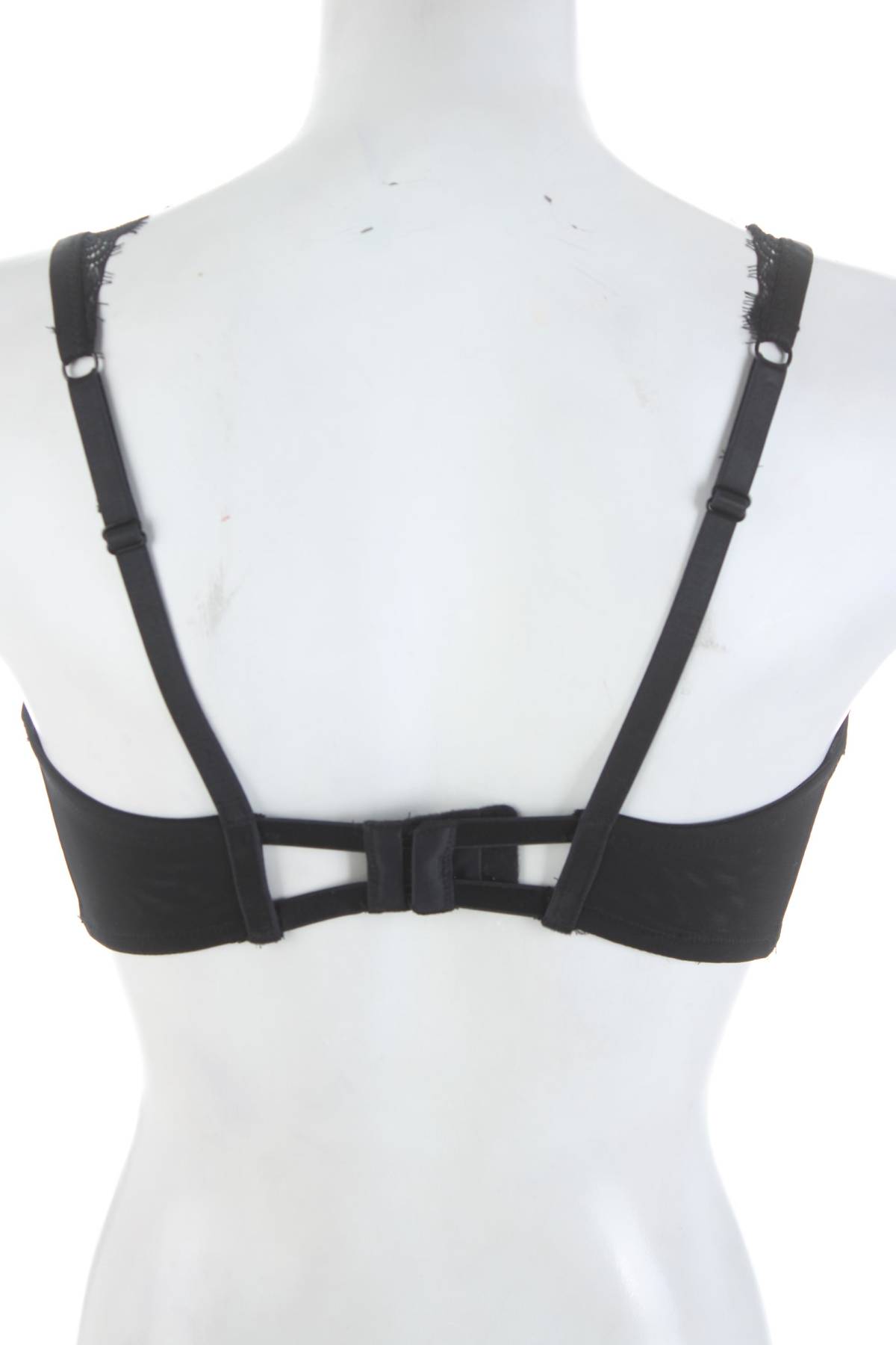 Сутиен Hunkemoller2