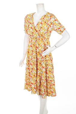 Рокля Chiquelle1