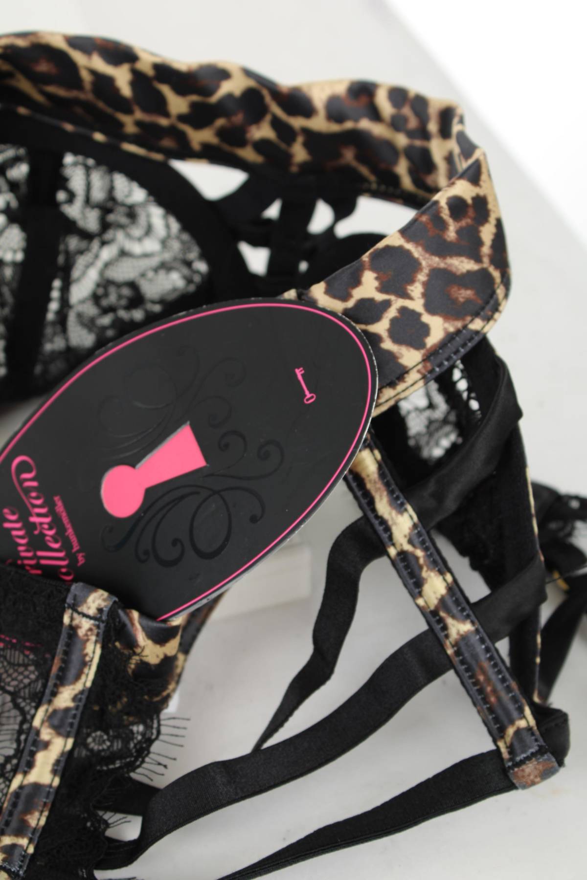 Eротично бельо Hunkemoller3 - Contour.bg Eротично бельо Hunkemoller3