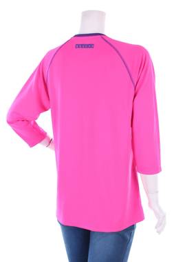 Дамска спортна блуза New Balance2 - Contour.bg Дамска спортна блуза New Balance2
