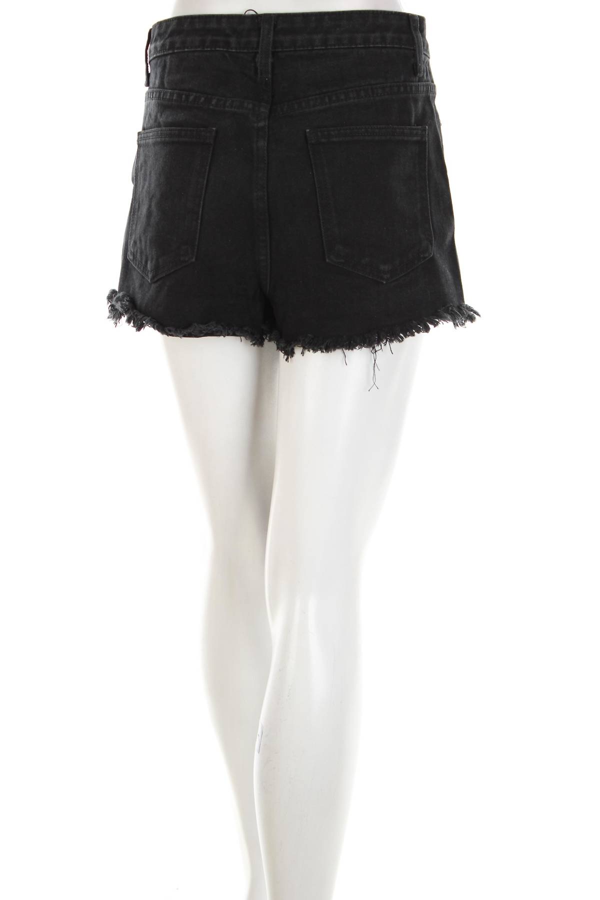 Дамски къси дънки Pretty Little Thing2 - Contour.bg Дамски къси дънки Pretty Little Thing2