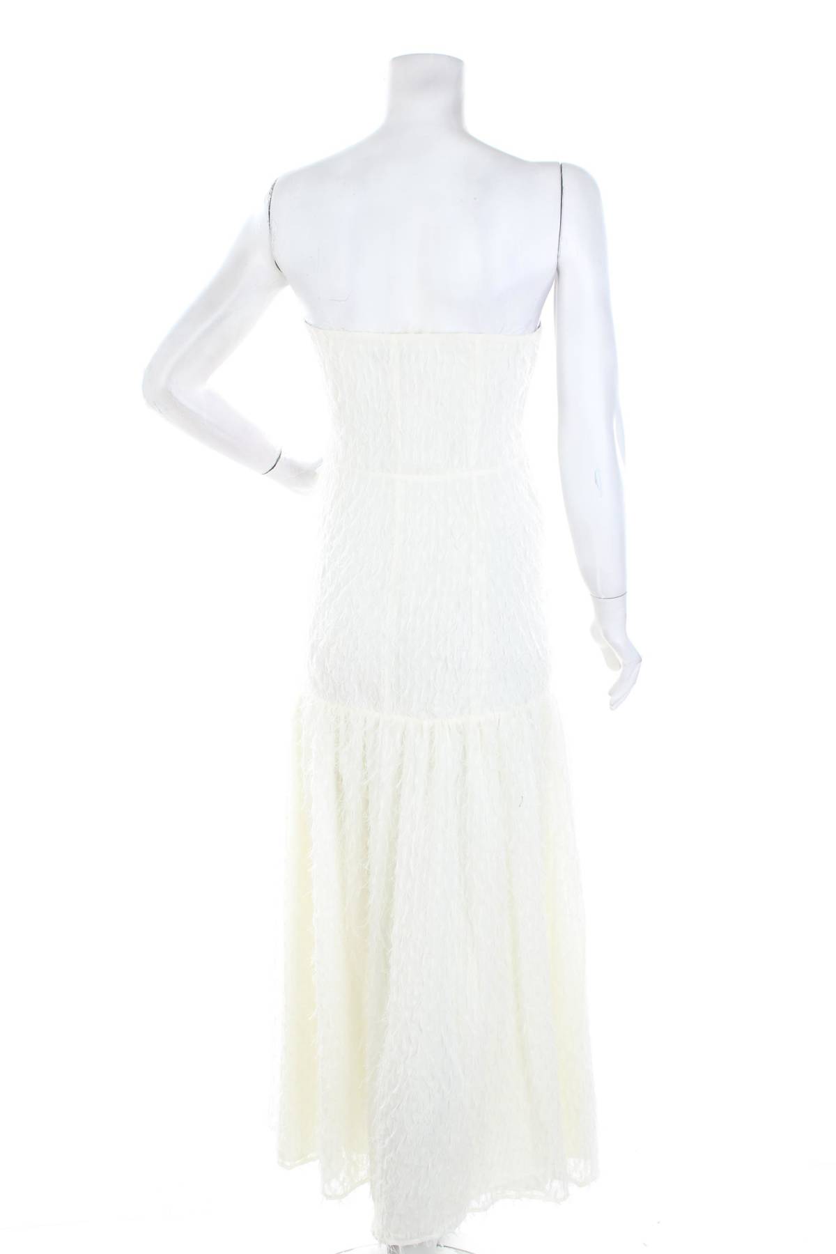 Φορέματα Michelle Keegan2