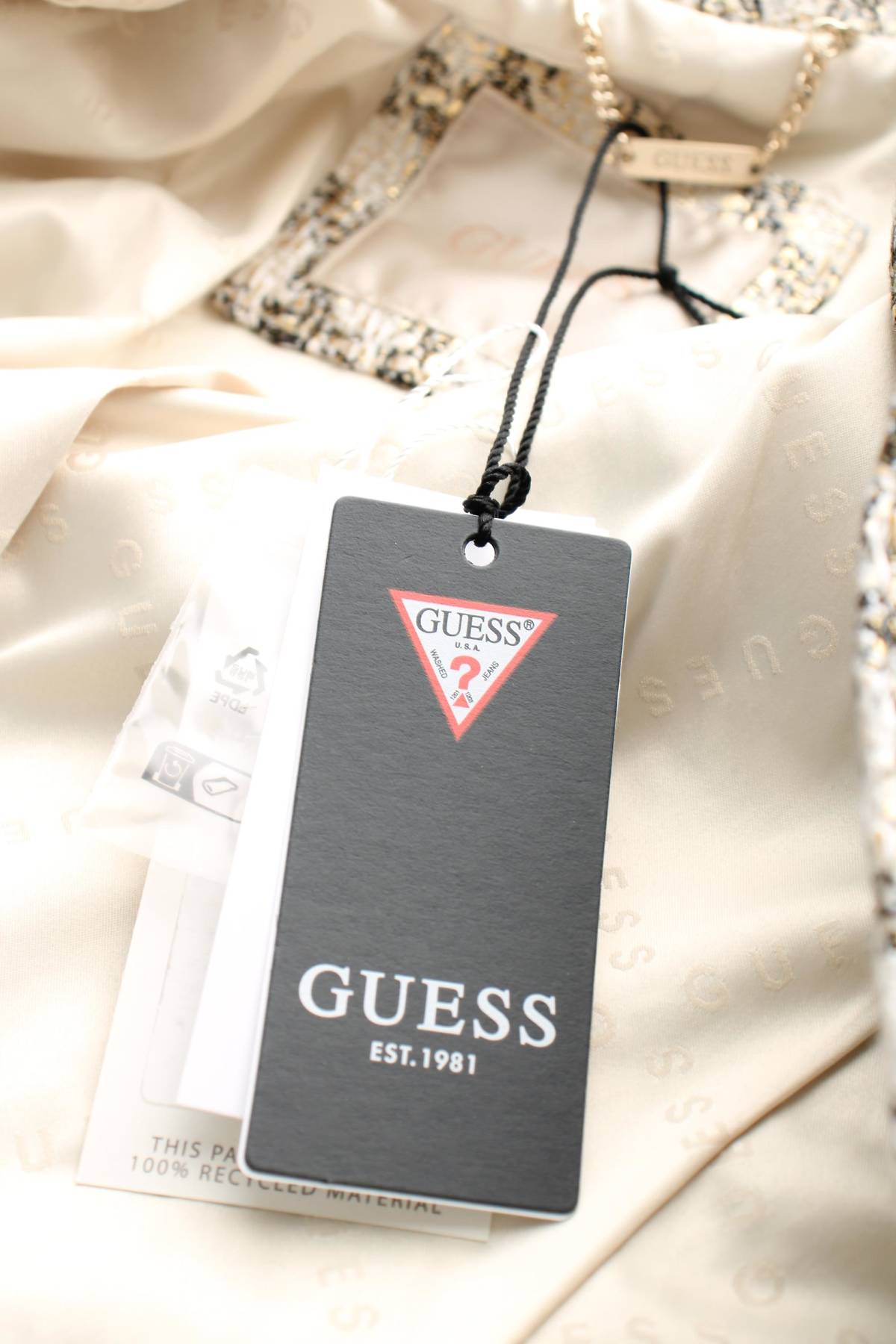 Γυναικείο σακάκι Guess3