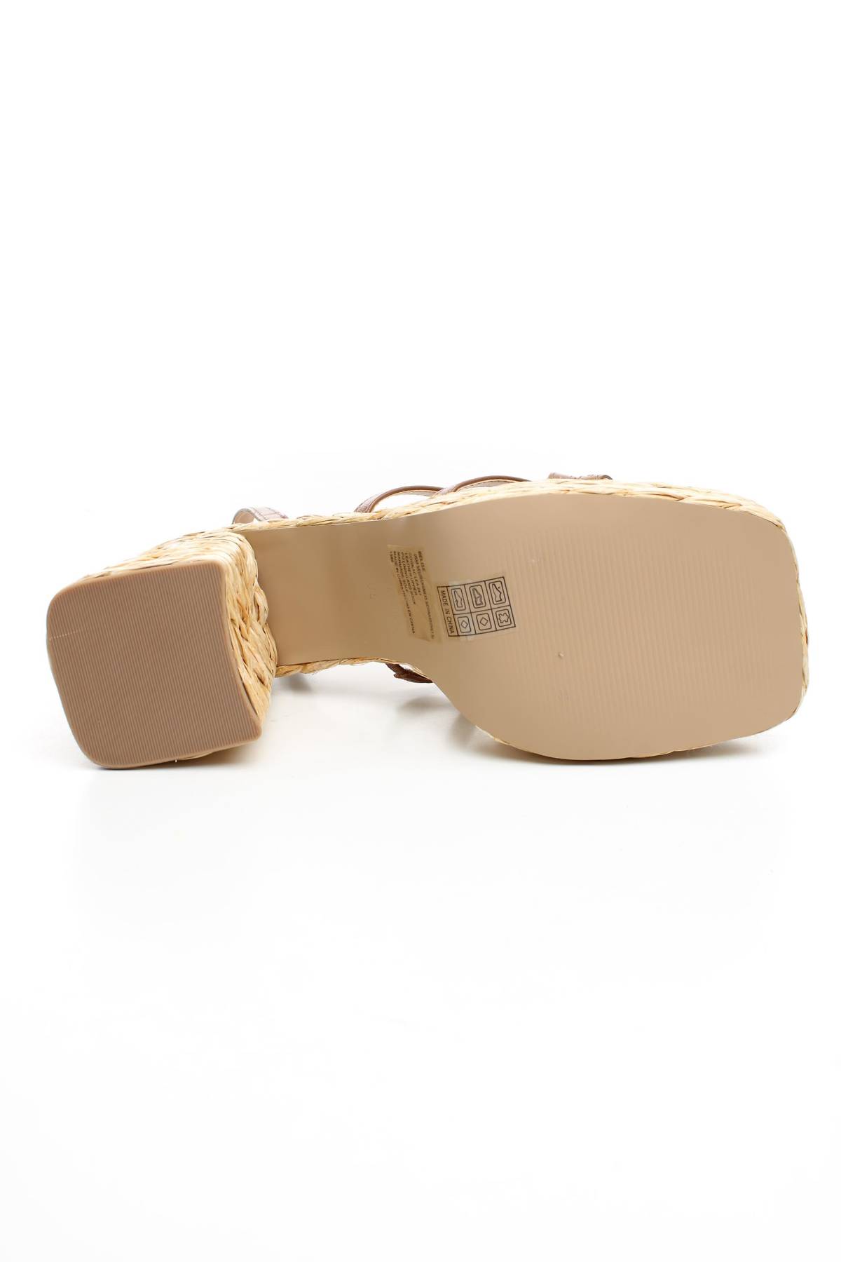 Сандали Steve Madden4 - Contour.bg Сандали Steve Madden4