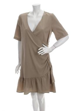 Рокля Vero Moda1