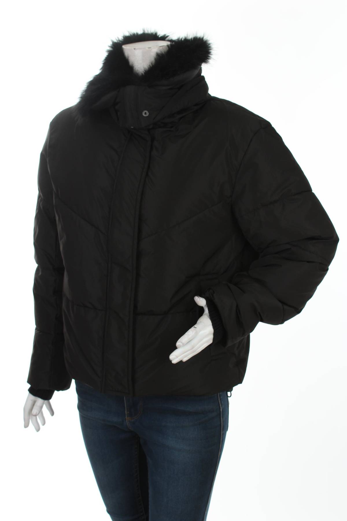 Γυναικείο μπουφάν New Look1