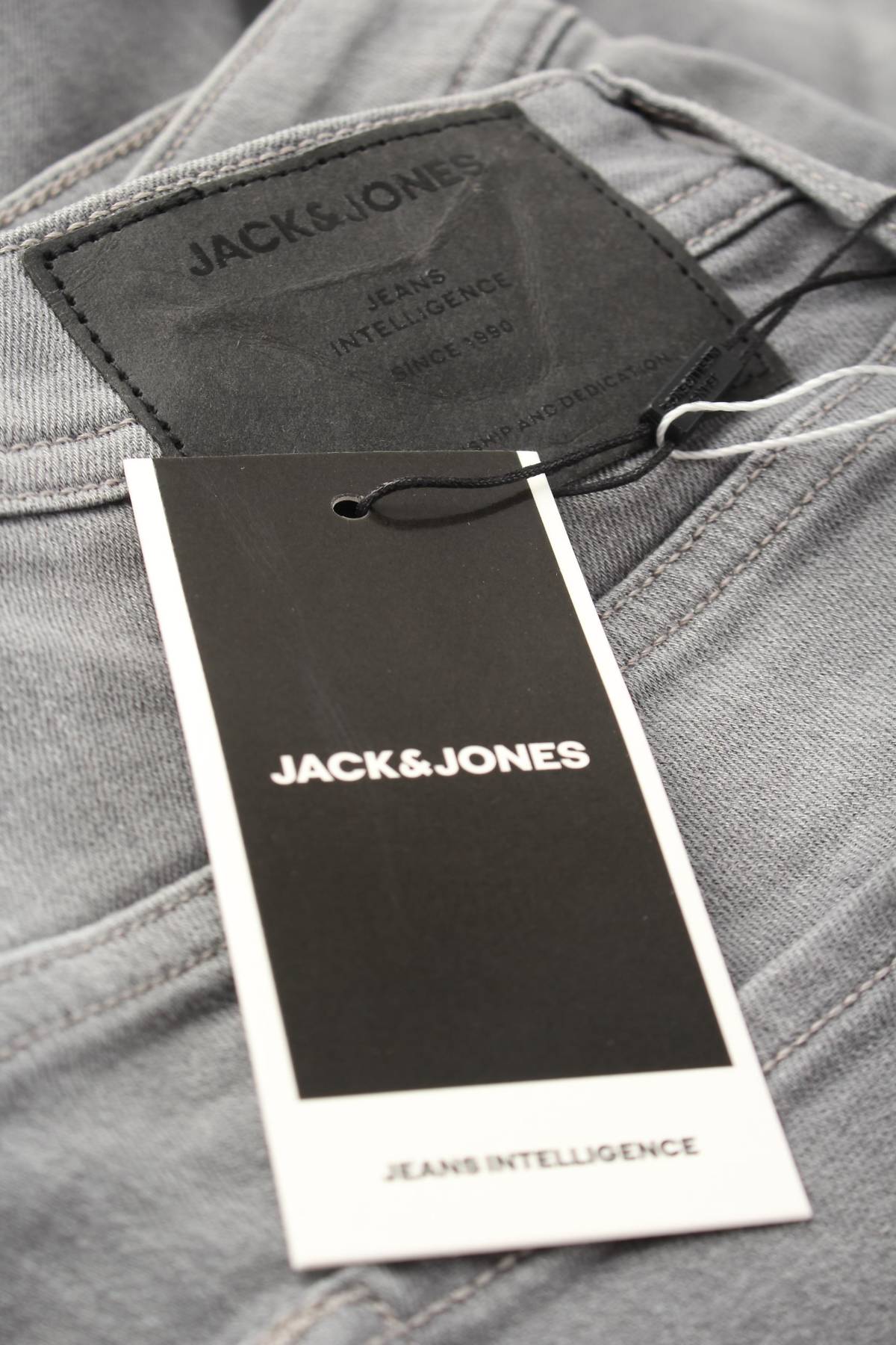 Мъжки къси дънки Jack & Jones3