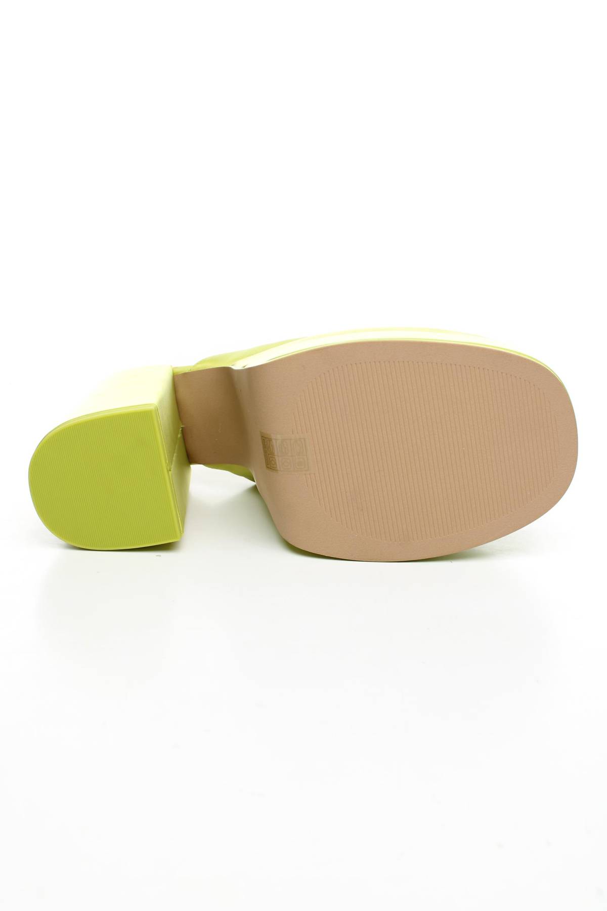 Чехли Steve Madden4 - Contour.bg Чехли Steve Madden4