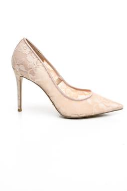 Γυναικεία παπούτσια Steve Madden1