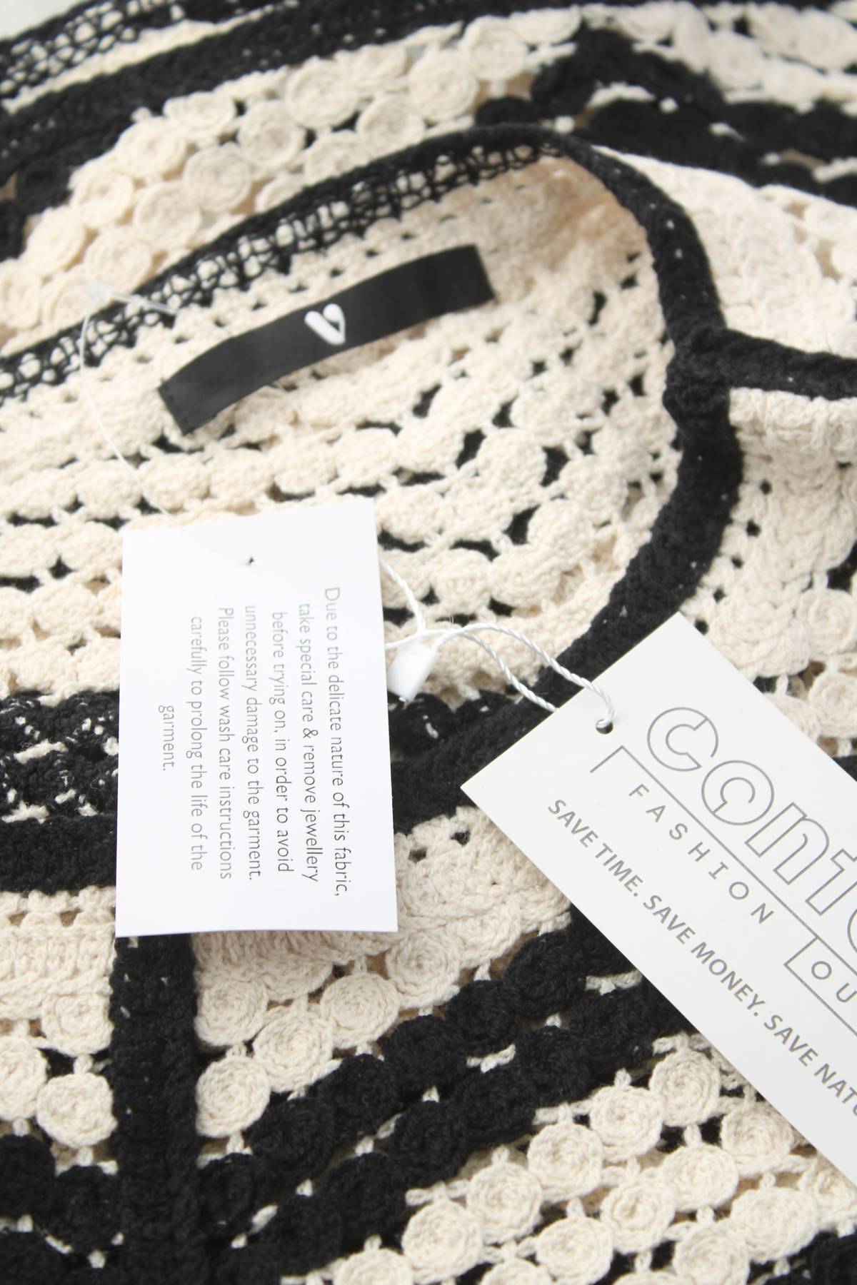 Γυναικείο αμάνικο V by Very3