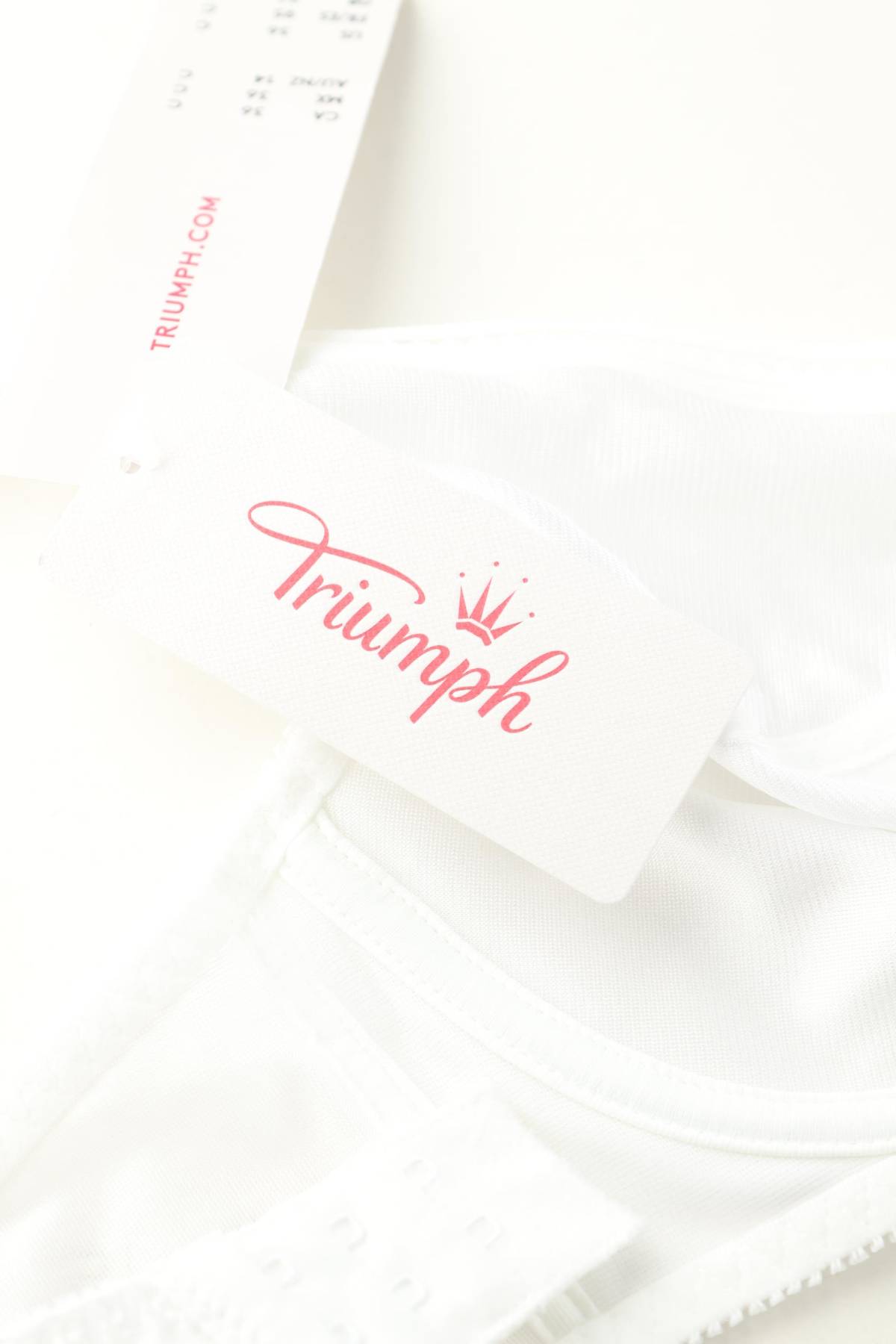 Сутиен Triumph3 - Contour.bg Сутиен Triumph3