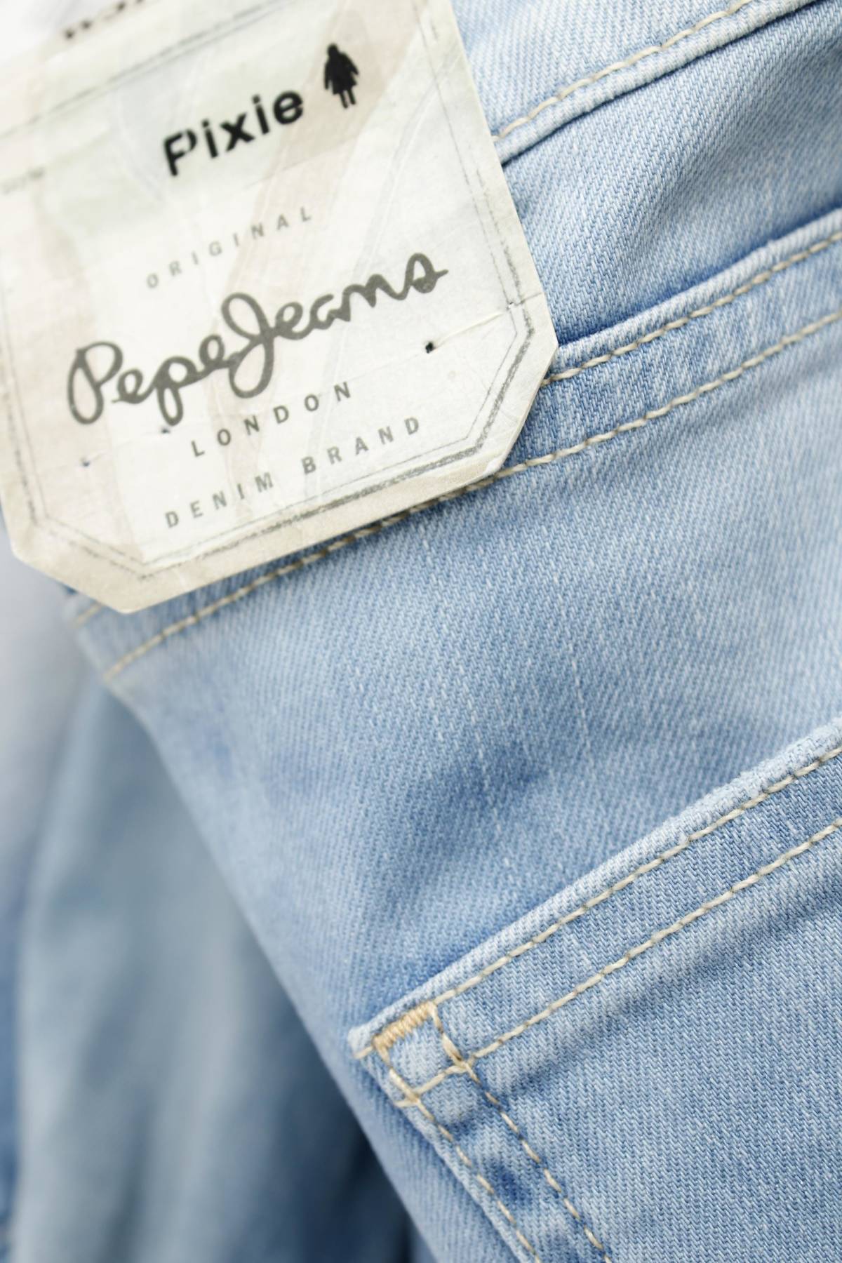 Дамски дънки Pepe Jeans3 - Contour.bg Дамски дънки Pepe Jeans3