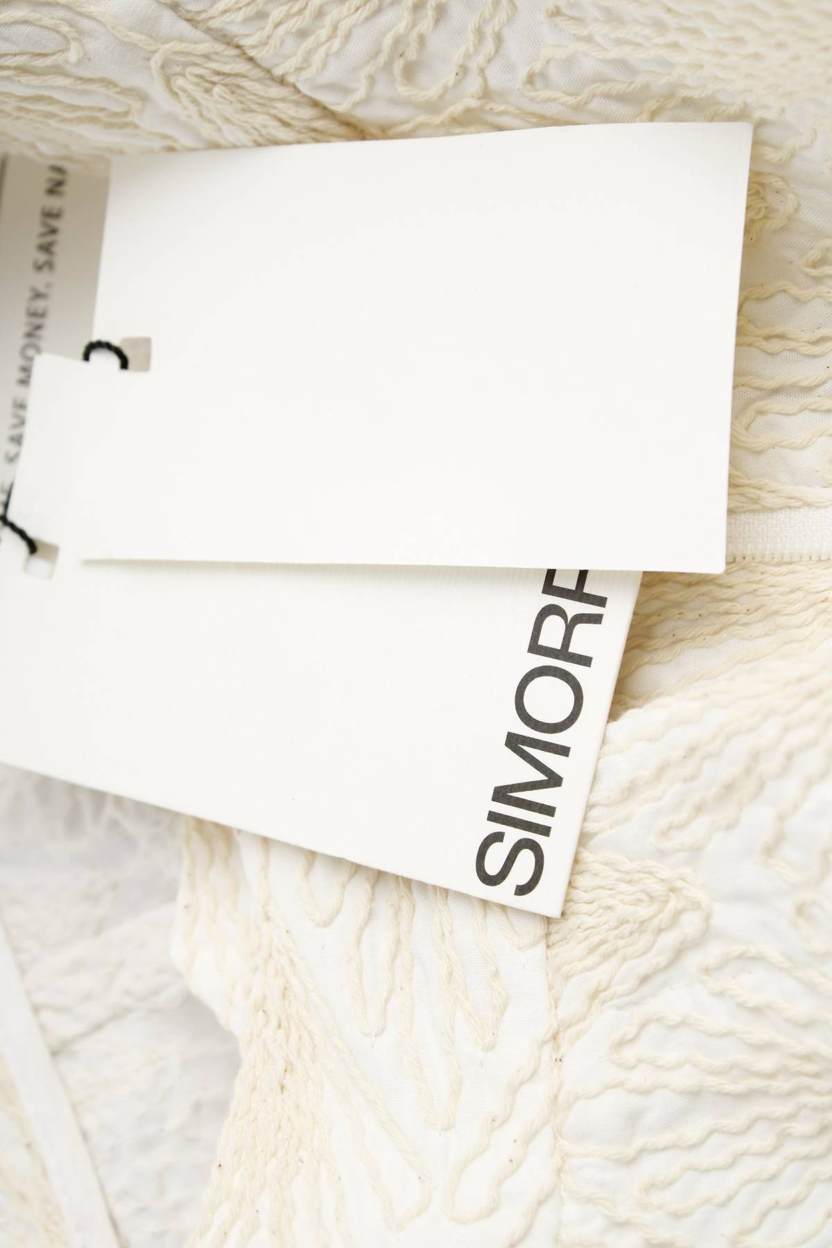 Дамски къс панталон Simorra3