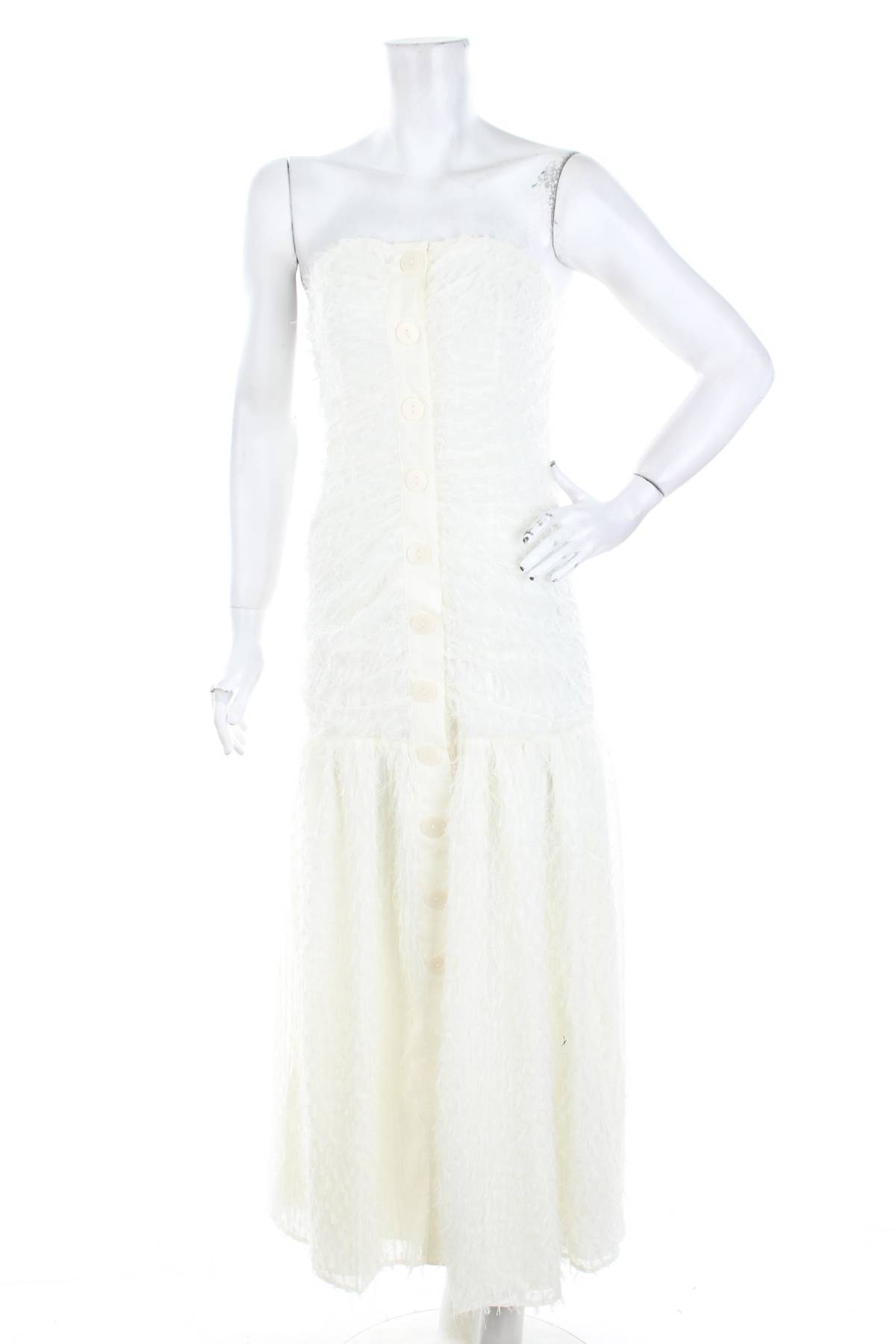 Рокля Michelle Keegan1