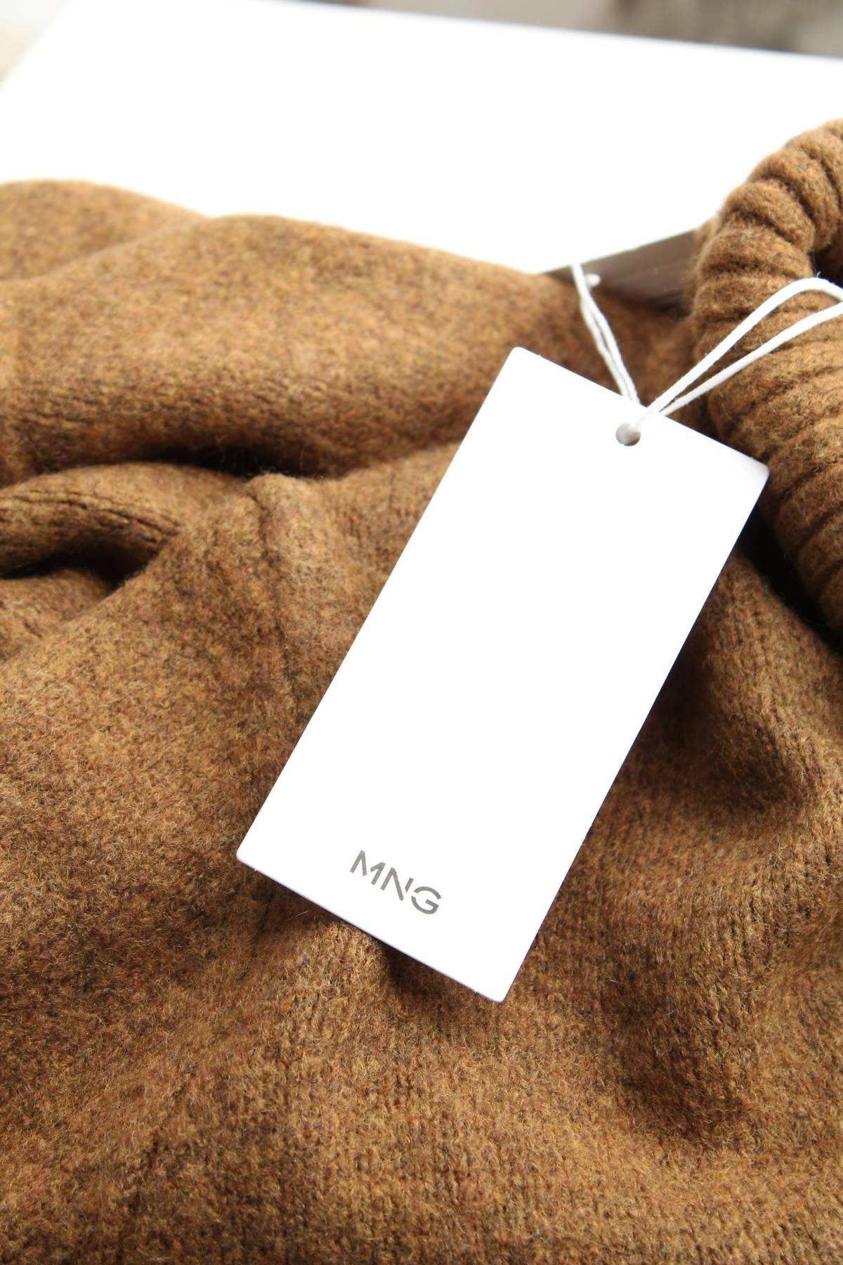 Γυναικείο ζιβάγκο Mango3