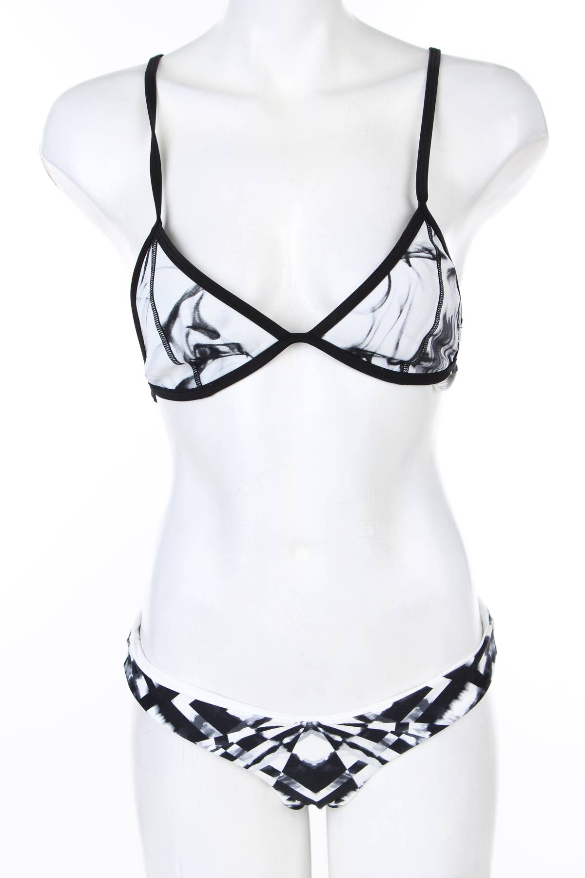Бански костюм Rip Curl2 - Contour.bg Бански костюм Rip Curl2