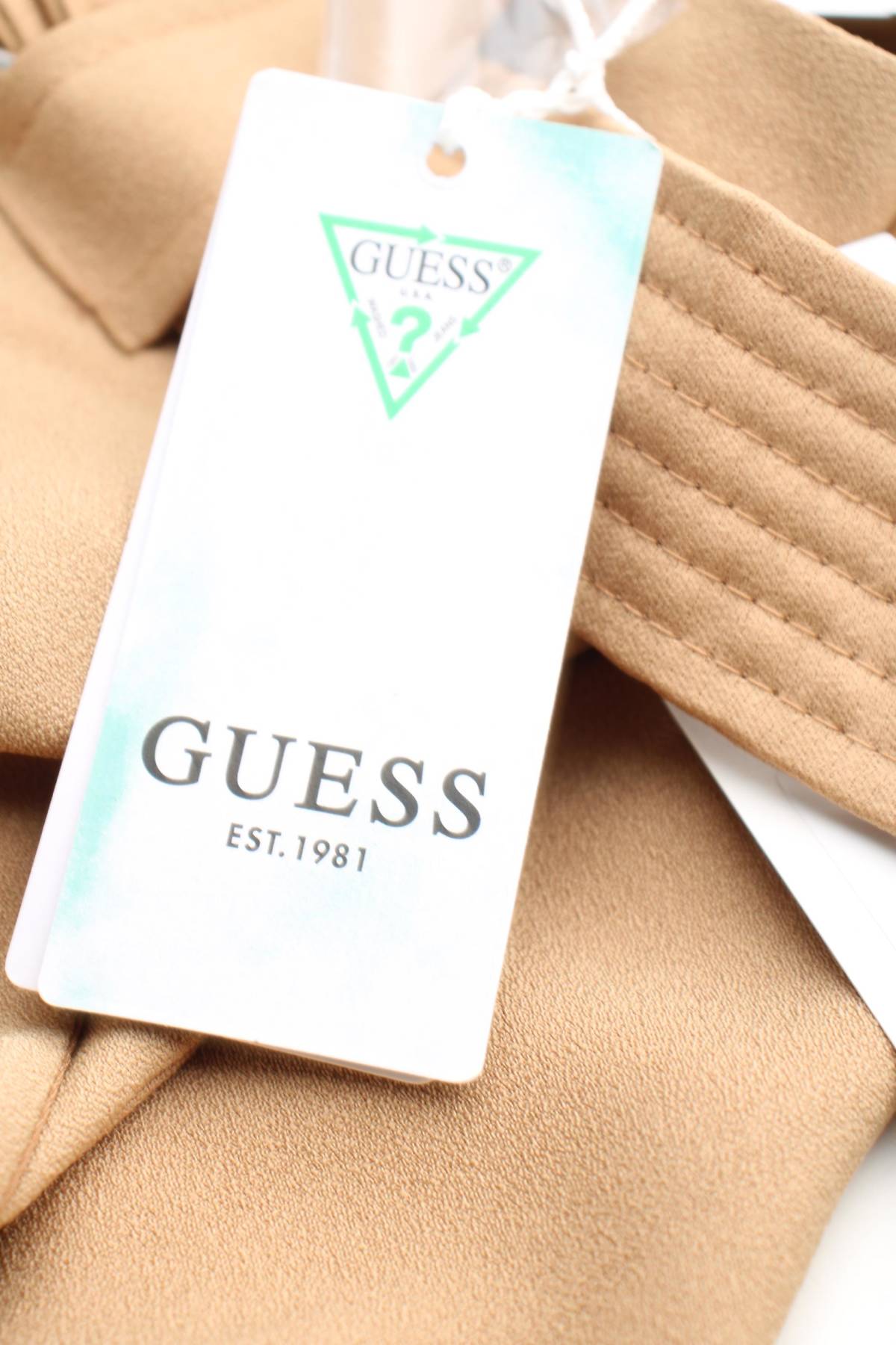 Дамски панталон Guess3