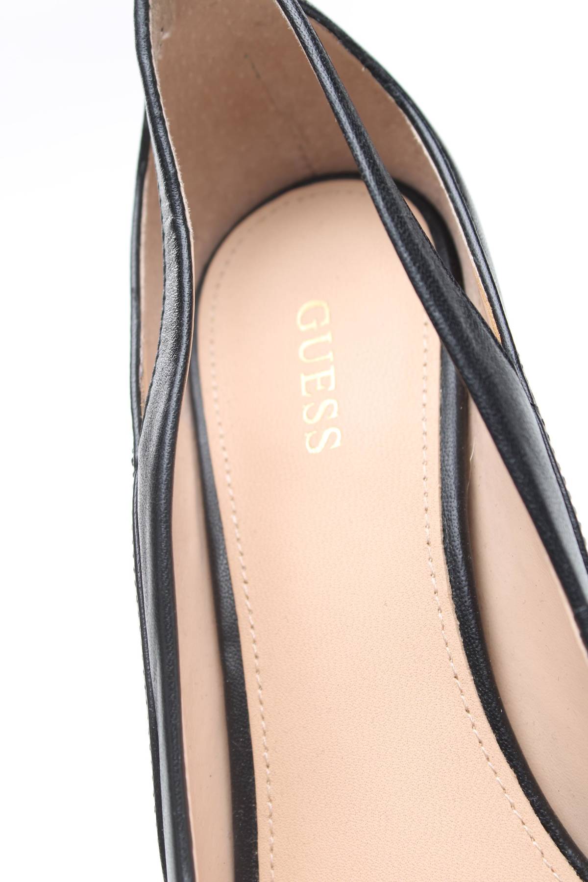 Γυναικεία παπούτσια Guess5 - Contourshop.gr Γυναικεία παπούτσια Guess5