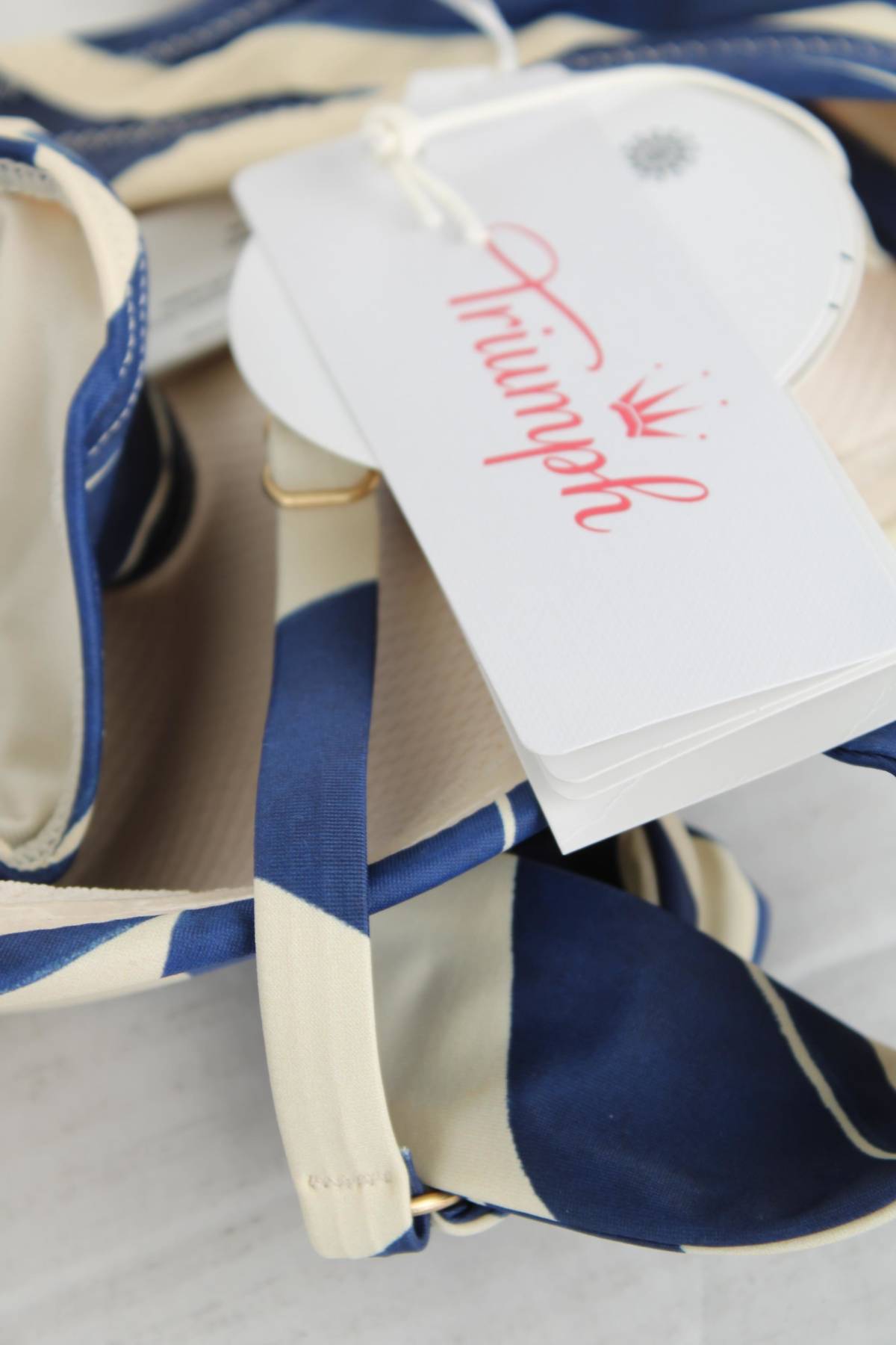 Σετ μαγιό Triumph3