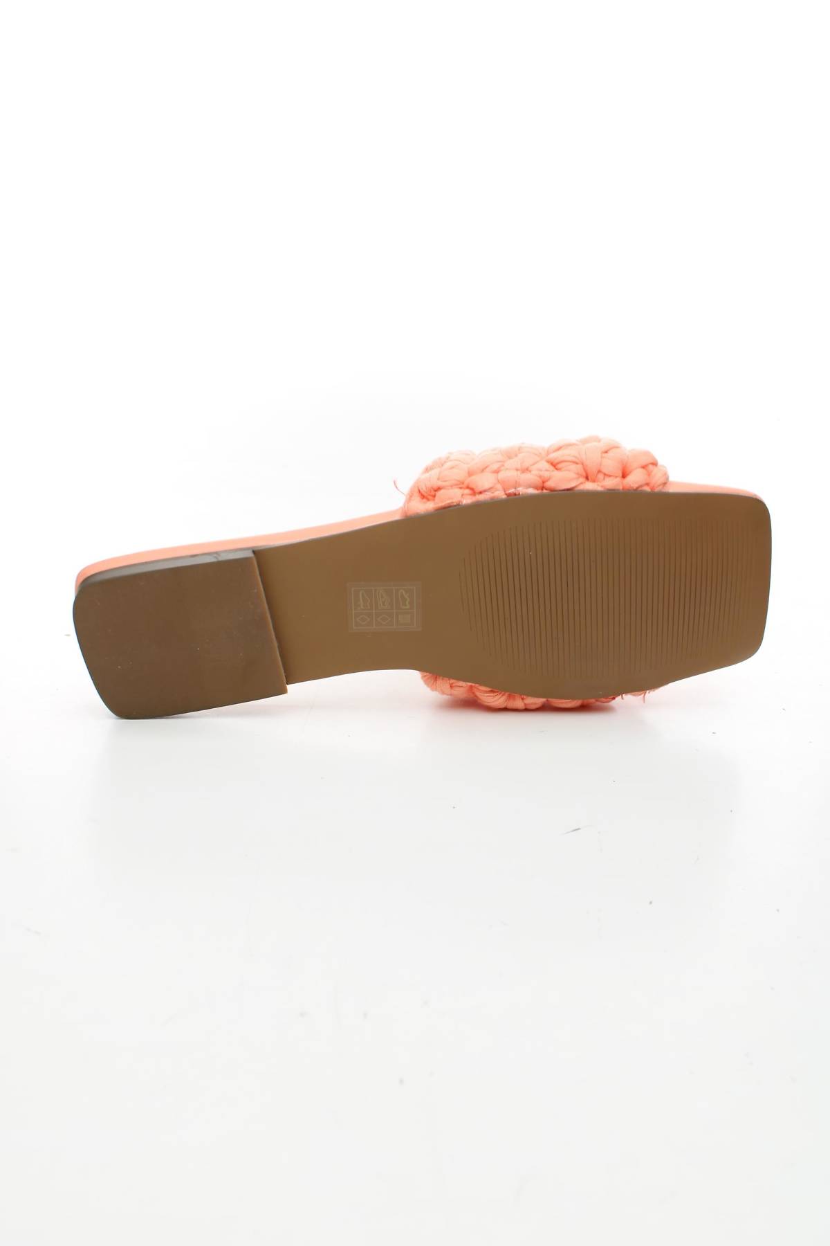 Πέδιλα Steve Madden4