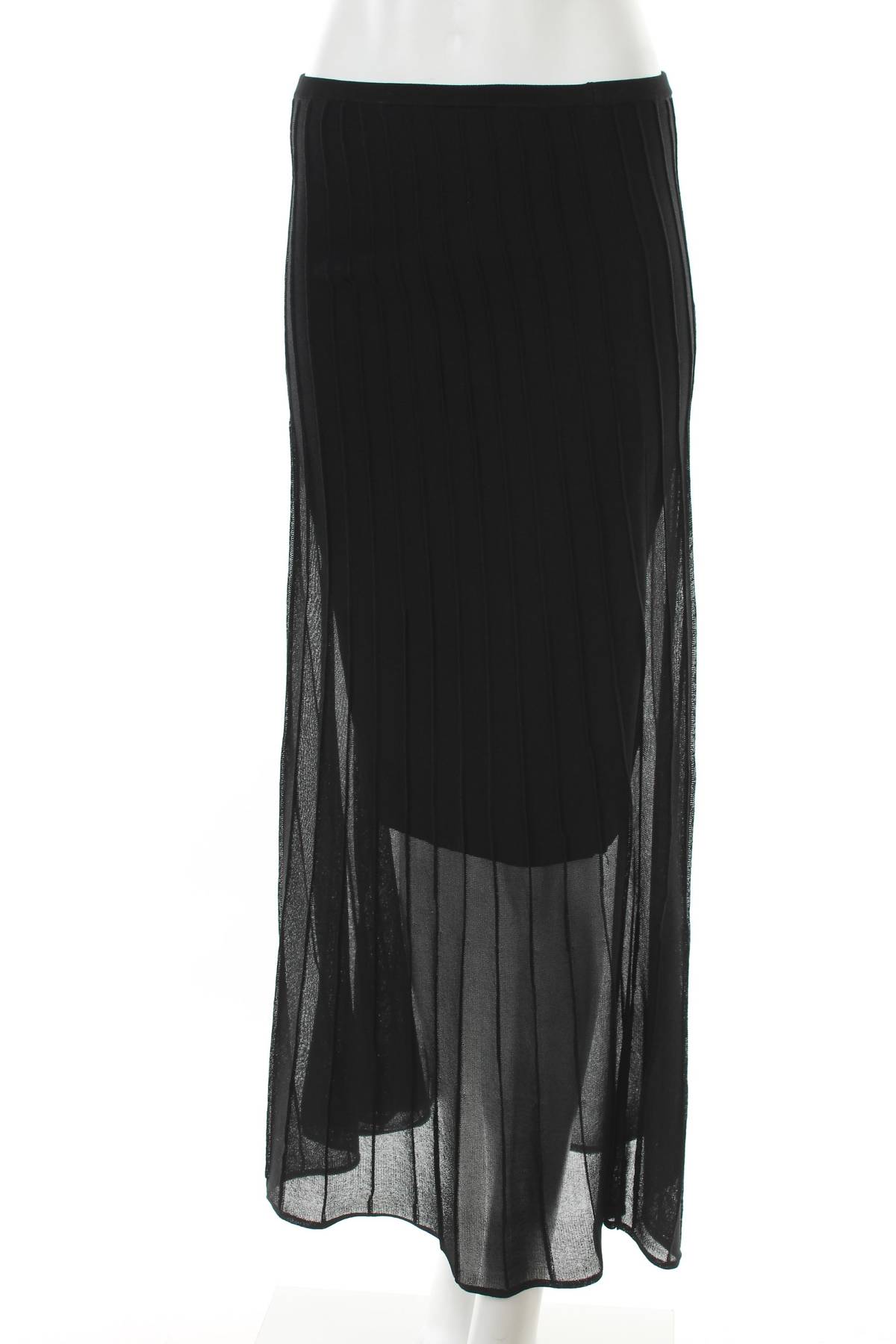 Пола Calvin Klein1