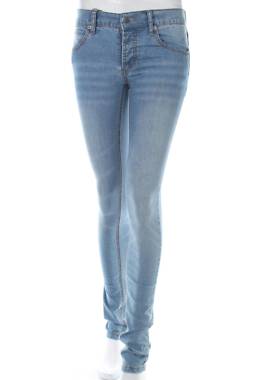 Дамски дънки Cheap Monday1 - Contour.bg Дамски дънки Cheap Monday1
