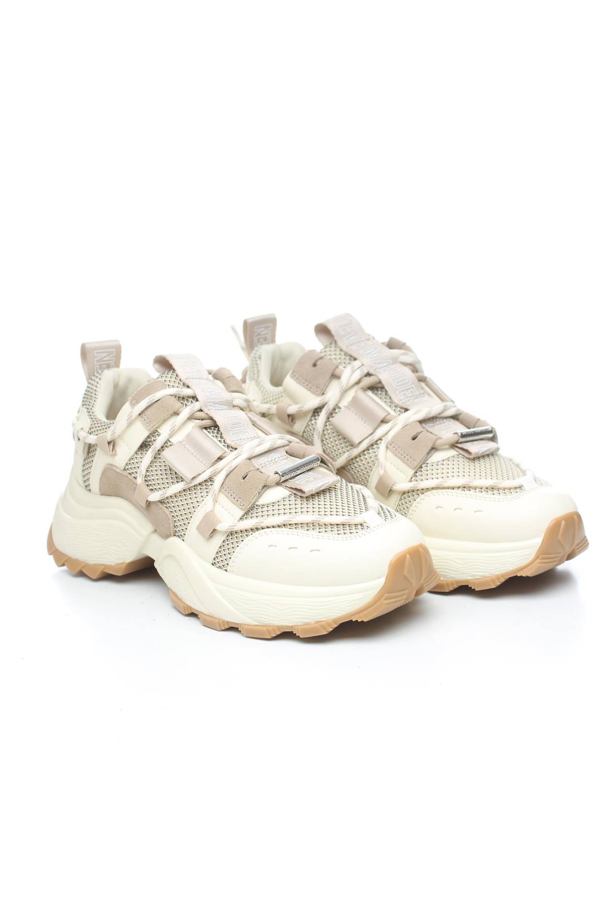 Маратонки Steve Madden3