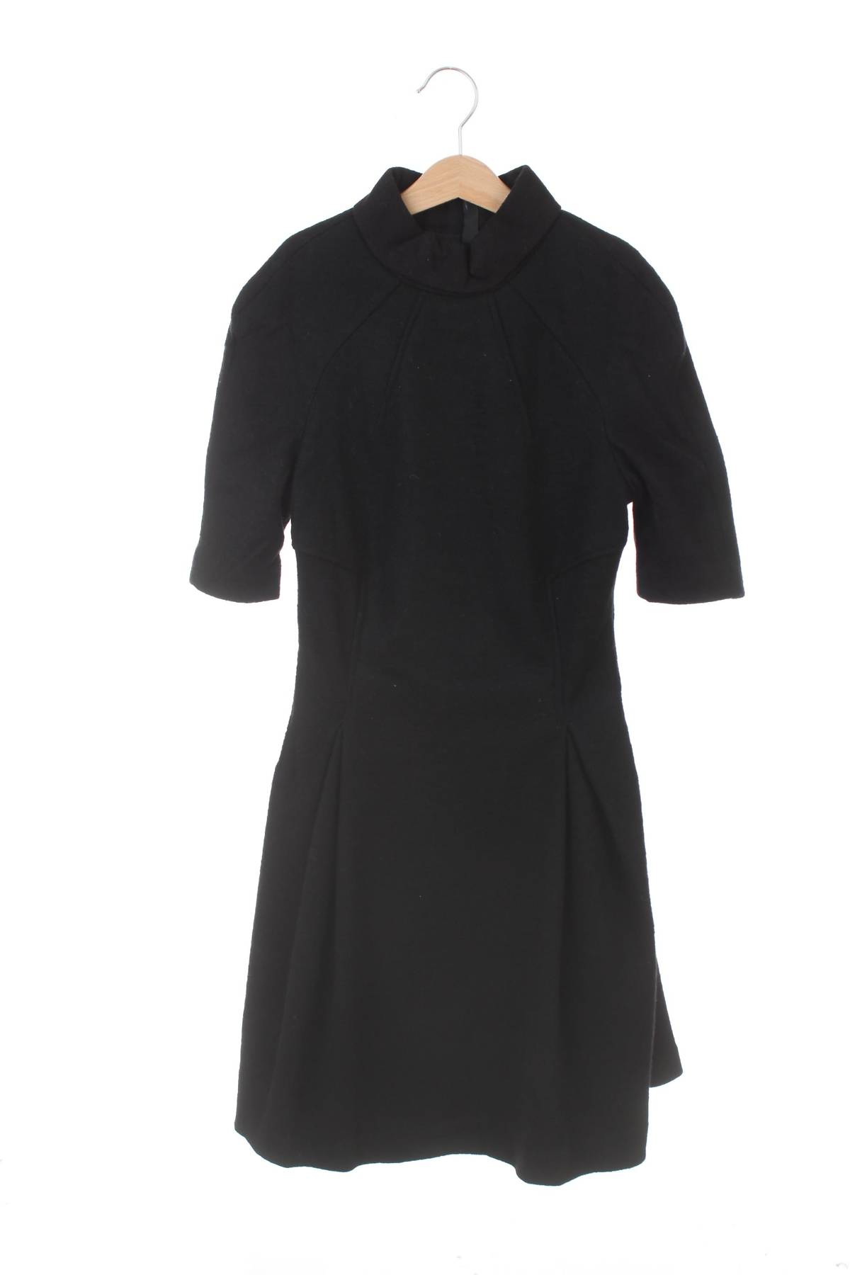 Φορέματα Only1