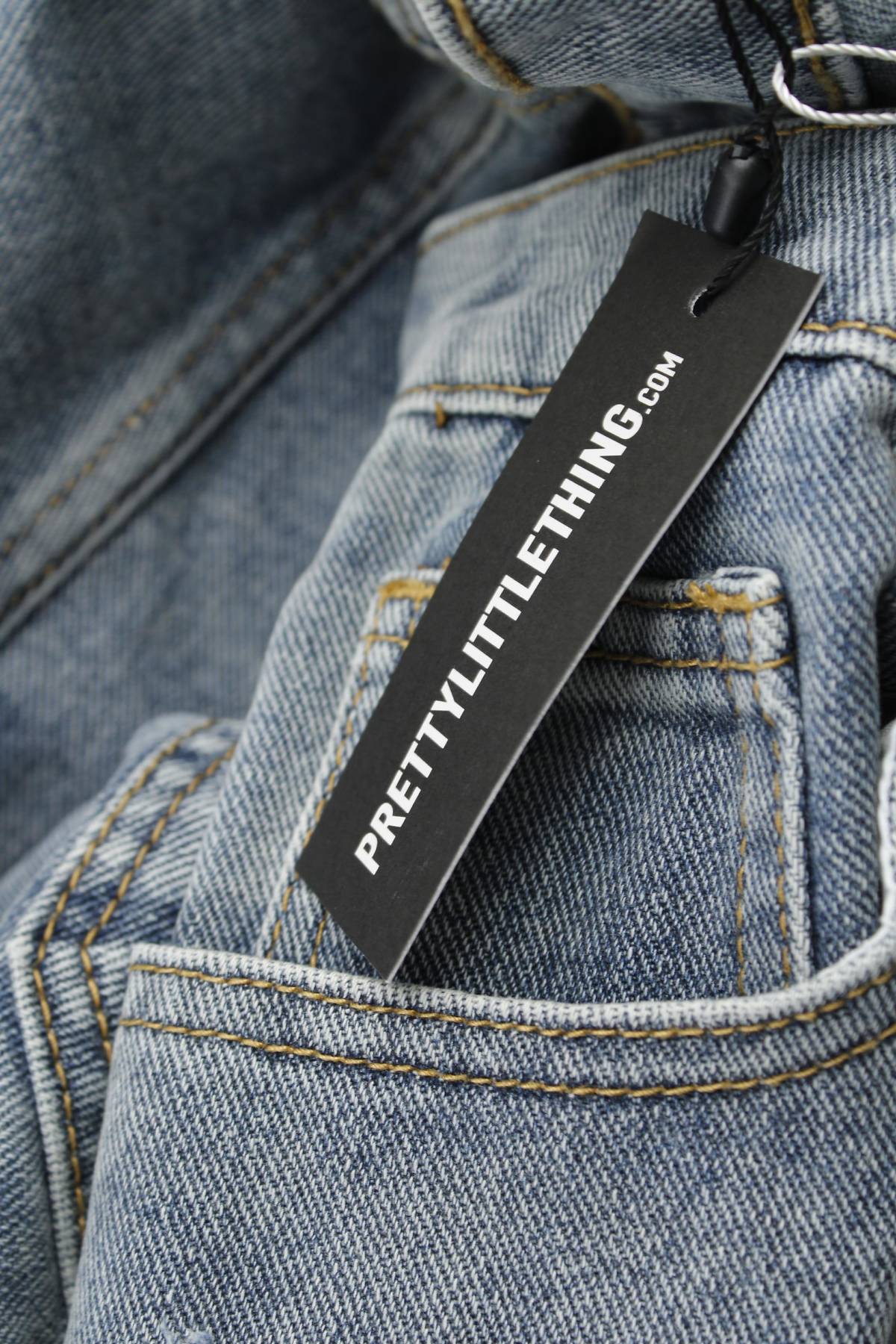 Γυναικεία τζιν σορτσάκια Pretty Little Thing3 - Contourshop.gr Γυναικεία τζιν σορτσάκια Pretty Little Thing3