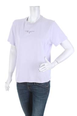 Дамска тениска Tommy Jeans1