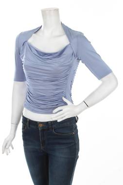 Дамска блуза Guess1 - Contour.bg Дамска блуза Guess1