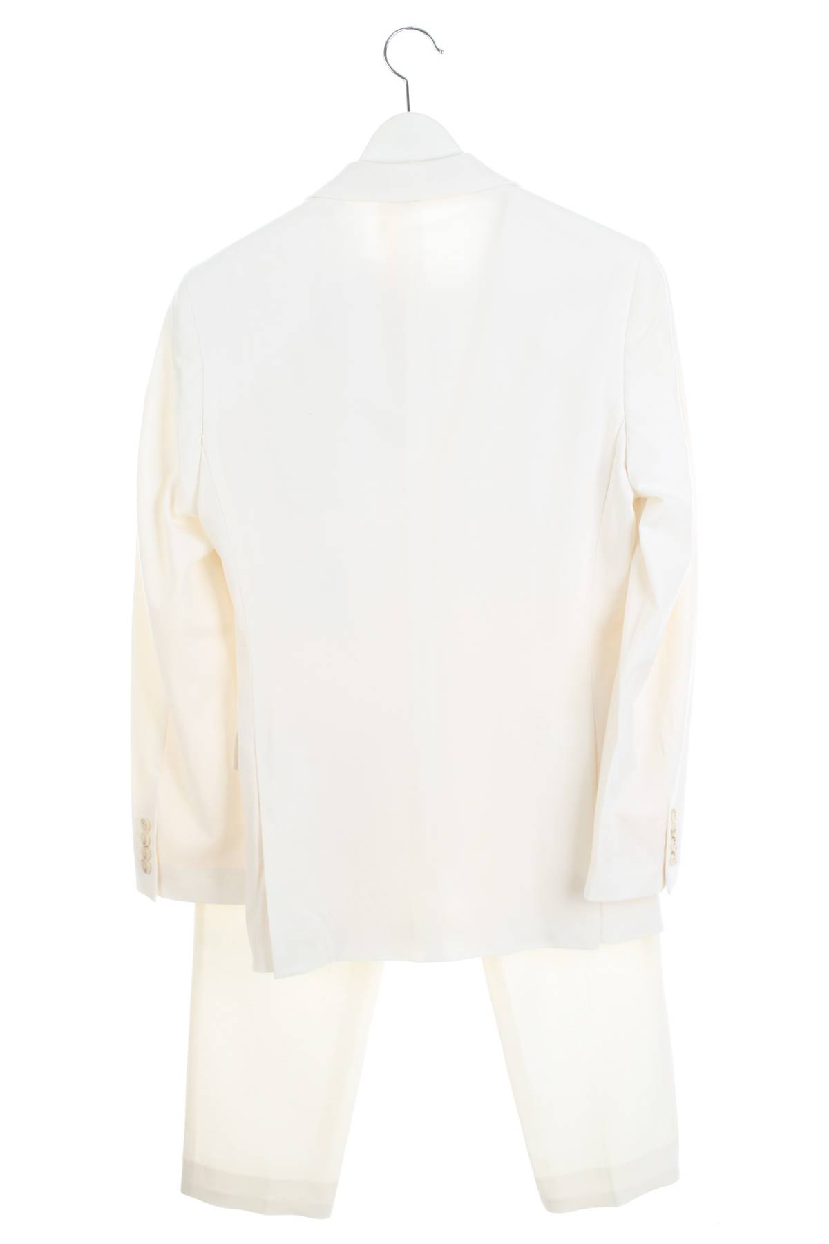 Мъжки костюм Isaac Dewhirst2